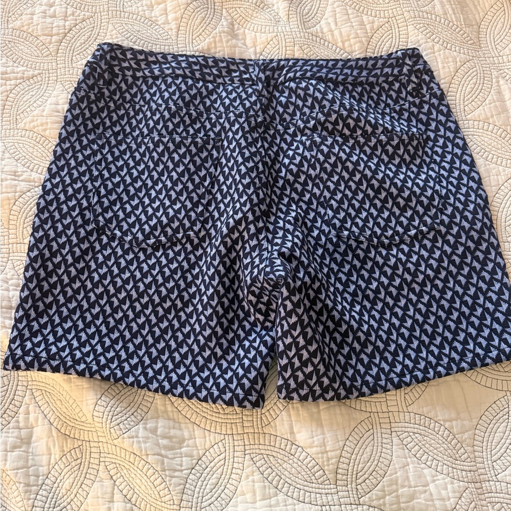 Men's Blue Patterned Flat Front Shorts - Picture 3 of 4